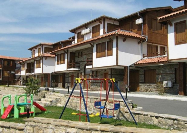 апартаменты и дома на продажу в болгарии