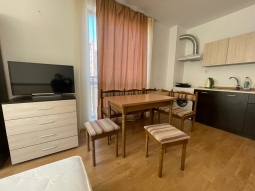 Недорогая квартира в Болгарии в жилом комплексе Вилла Астория